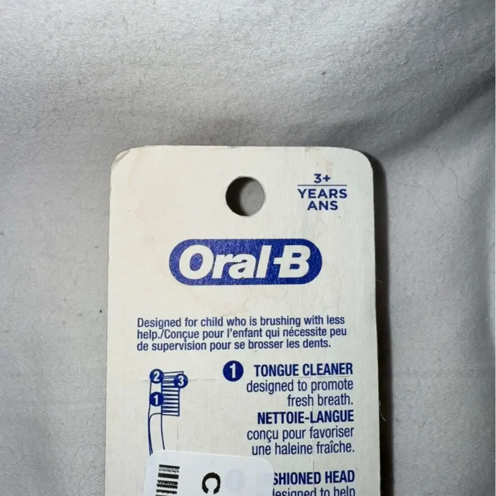 Oral-B Star Wars Mandalorian Toothbrush Set